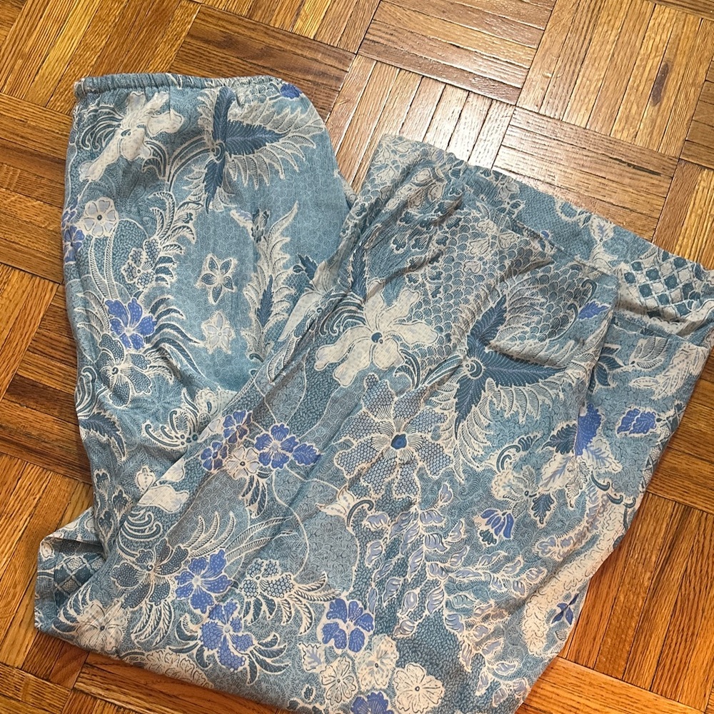 NWOT Abercrombie Floral Wide Leg Pants